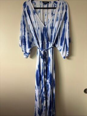 Lulu's Blue and White Tie-Dye Maxi Dress